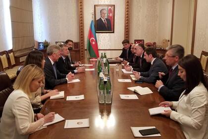 Monzó esta semana en Azerbaiyán, lejos de los acuerdos