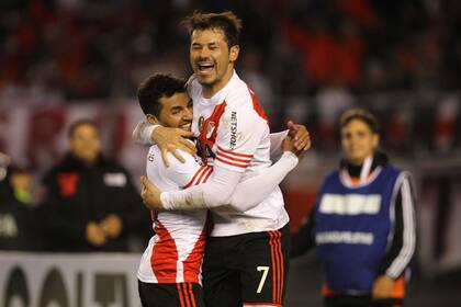 Mora marcó el segundo para River