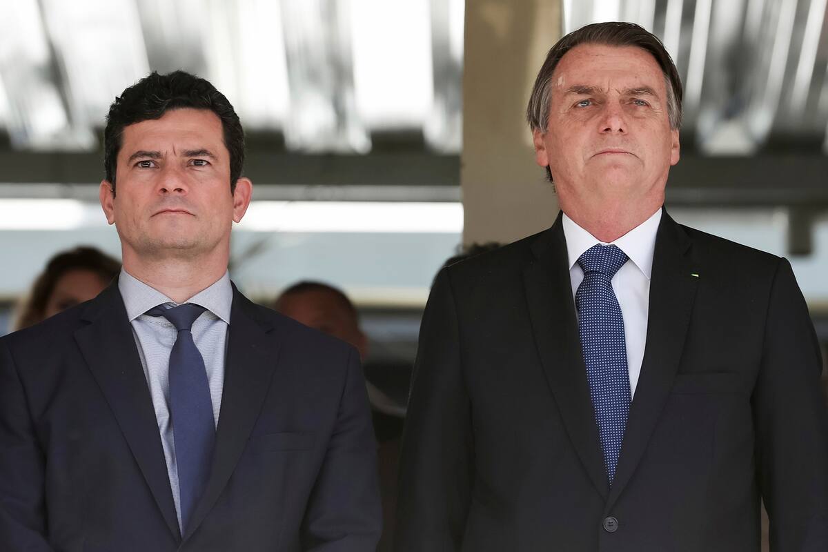 Moro y Bolsonaro, ayer, durante una ceremonia militar en Brasilia