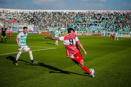 Morón derrotó 4 a 0 a Ferro como local por la fecha 22 de la Primera Nacional