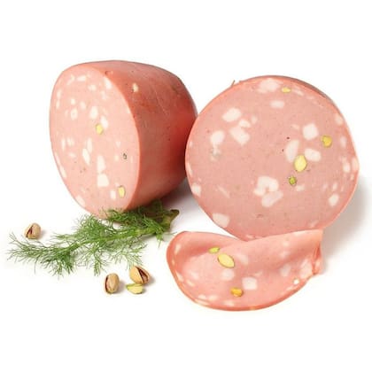 Mortadela con pistachos, un clásico para amantes del embutido.