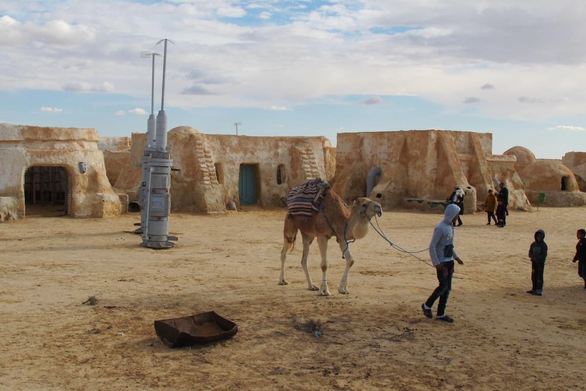 Mos Espa, a las afueras de Tozeur, o los pagos de Anakin Skywalker antes de rendirse al Lado Oscuro