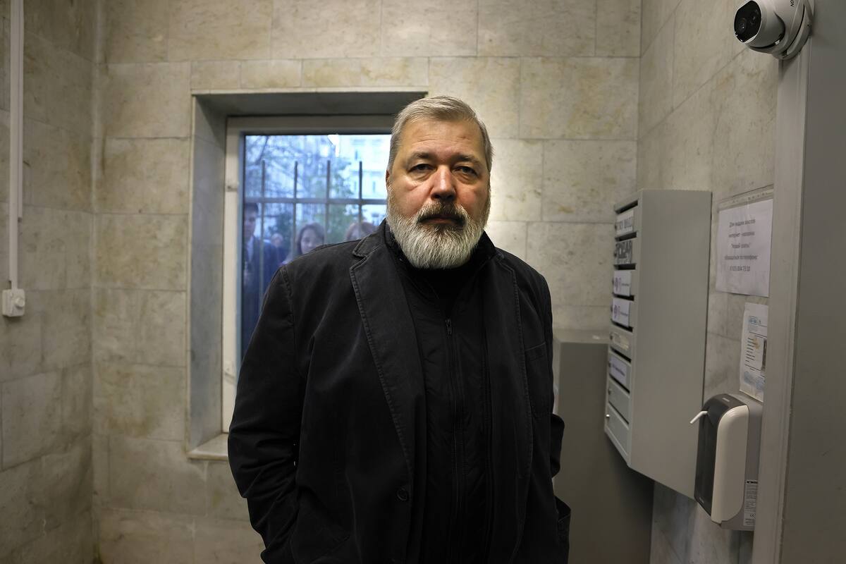 MOSCOW, RUSSIA - OCTOBER 8, 2021: Novaya Gazeta newspaper editor-in-chief Dmitry Muratov arrives at the Novaya Gazeta building in Moscow, Russia after winning the Nobel Peace Prize 2021 on October 08, 2021. (Photo by Sefa Karacan/Anadolu Agency via Getty Images)