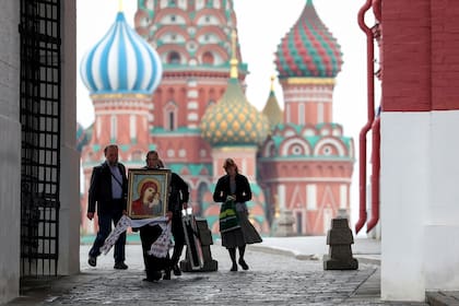Moscú, epicentro de la epidemia en Rusia, registra más casos de coronavirus que China