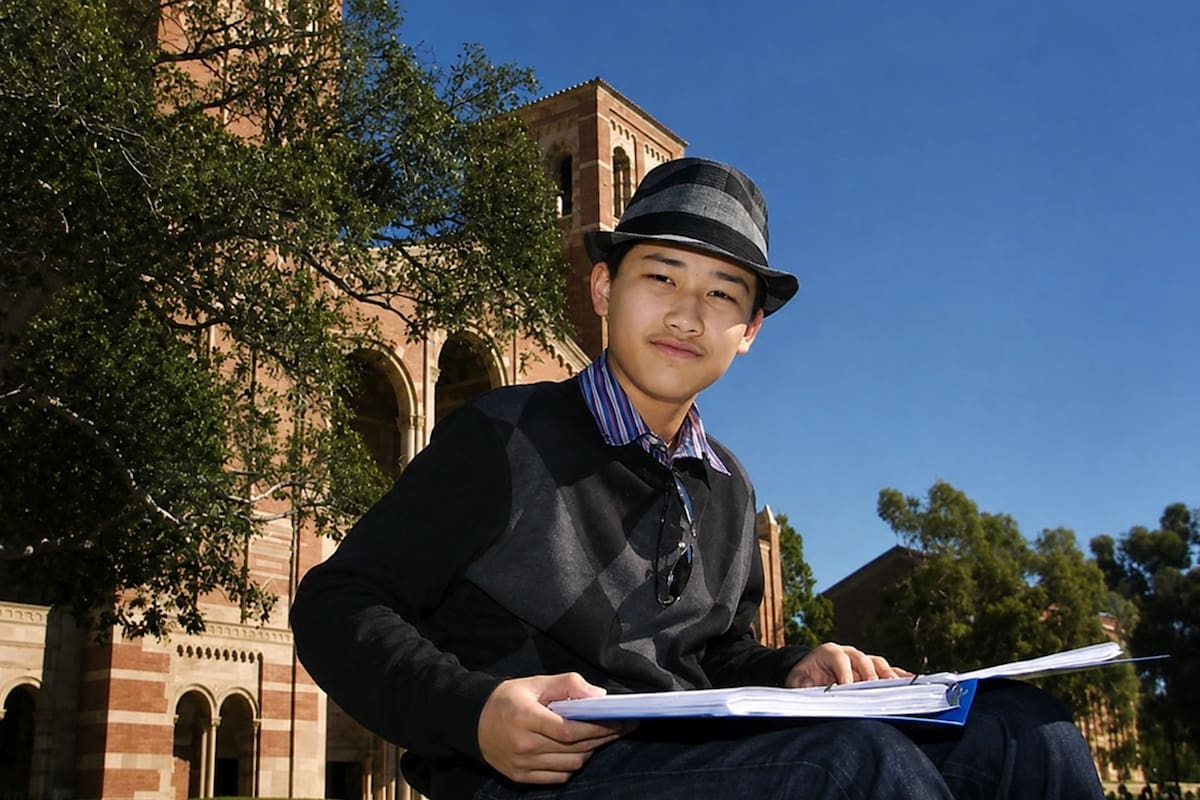 Moshe Kai Cavalin, el prodigio matemático de California que ingresó a la universidad a los diez años y luego obtuvo un MBA a los 20; además, trabajó en la NASA