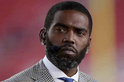 Moss explicó que decidió invertir en el negocio alimentario como forma de asegurar su futuro tras retirarse de la NFL, donde ganó 84 millones de dólares