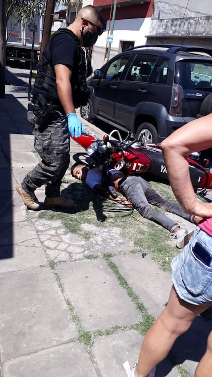 Motochorro muerto en Lomas del Mirador
