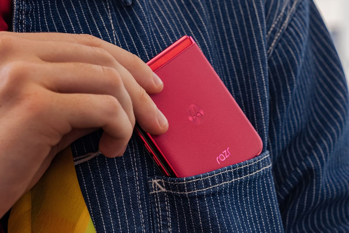 Motorola presentó en la Argentina sus dos nuevos teléfonos con pantalla plegables, el Razr 40 y el 40 Ultra