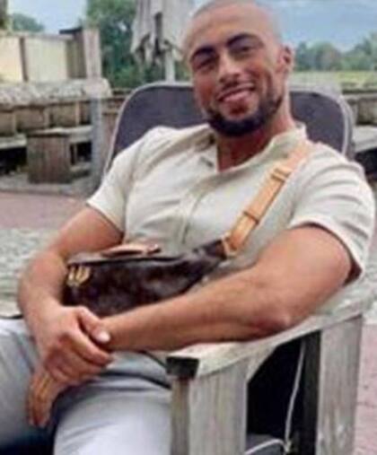 Mourad Lamrabatte, que llegó a debutar en el primer equipo del Vitesse, murió tras saltar desde un acantilado de 22 metros en las Islas Malgrats. Su mujer grabó el salto.