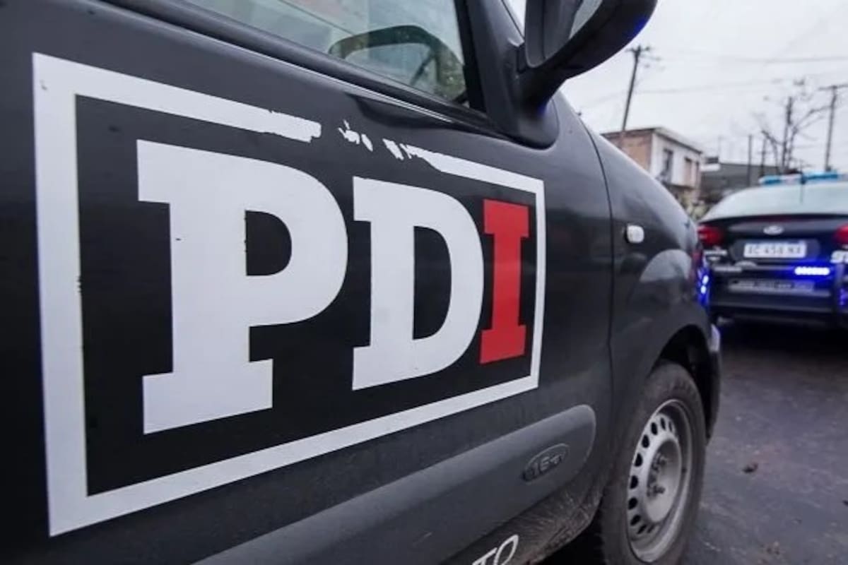 Móvil de la Policía de Investigaciones (PdI9 de Santa Fe