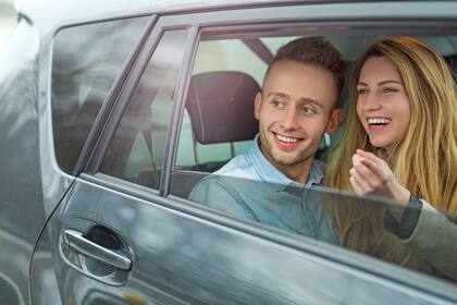 Movilidad segura, cómoda y accesible: cuál es la mejor opción para trasladarse durante el finde largo.