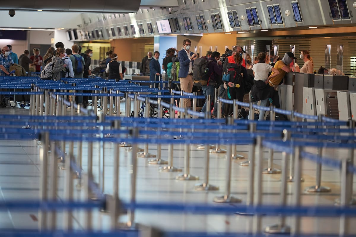 Movimiento en el aeropuerto de Ezeiza durante la cuarentena por el COVID19