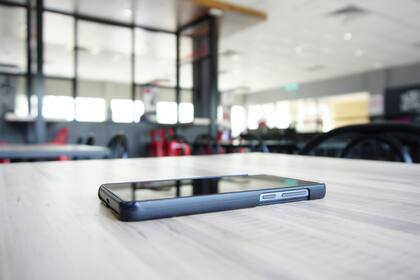 Mucha gente cree que su celular la espía porque le muestra avisos de temas de los que sólo hizo mención en voz alta; en la práctica, somos más predecibles de lo que creemos, y las compañías ya tienen muchísima información sobre nosotros