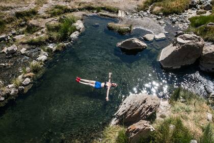 Muchas de las aguas termales de Wyoming son gratuitas y abiertas al público en general (Archivo)
