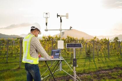 Muchas de las observaciones que se hacen en tierra requieren mantenimiento que no puede hacerse durante la pandemia.