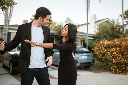 Muchas parejas terminan normalizando secuencias de violencia verbal, psicológica o física