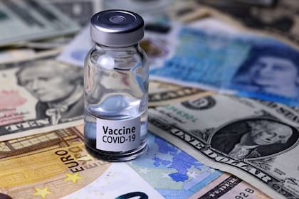 Muchas personas en países de bajos ingresos podrían no acceder a la vacunación contra el coronavirus hasta 2023 o 2024, según una estimación del Duke Global Health Innovation center