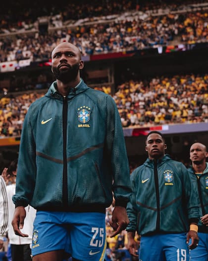 Muchas personas quedaron impresionadas con su historia de vida al conocerlo en la cancha como uno de los mejores 9 de Brasil de los últimos años