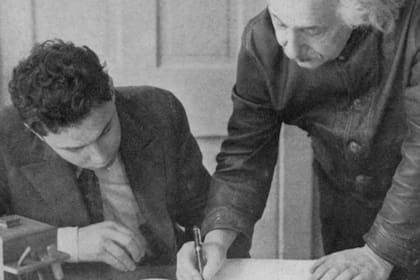 Muchas veces Einstein dejó que fueran otros quienes discutieran sus ideas
