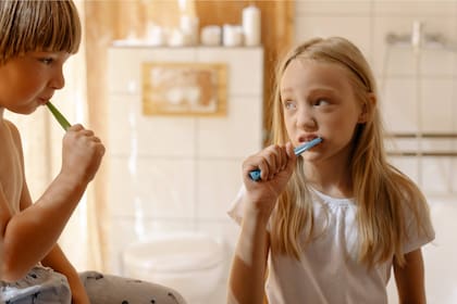 Muchas veces nos lavamos los dientes sin tener en cuenta a nuestras encías, cuando son más importantes de lo que pensamos