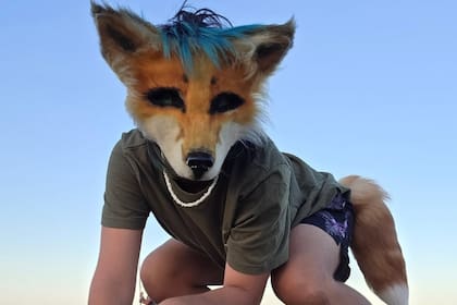 Mucho más simpáticos y amigables que el Hombre Gato: los therians, tendencia del verano 2026 en la Argentina