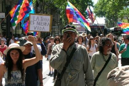 Muchos aborígenes protestaron por los emprendimientos mineros del norte del país