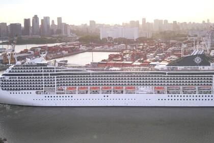 Muchos de los cruceros que llegarán a la terminal porteña pueden recibir entre 3000 y 5000 pasajeros
