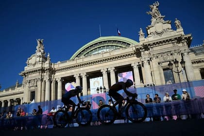 Muchos deportistas no tienen el dinero suficiente para cubrir sus gastos de entrenamientos.