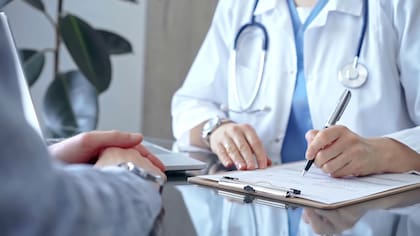 Muchos estadounidenses modifican consumos o extienden dosis para poder afrontar los costos de salud
