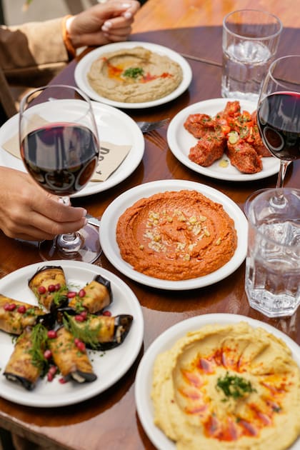 Muchos platos, abundante comida