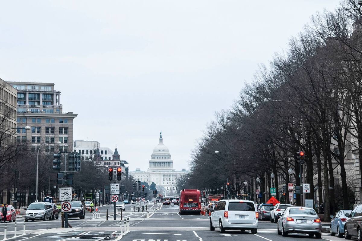 Muchos se preguntan si para visitar Estados Unidos es necesario comprobar que se cuenta con solvencia económica