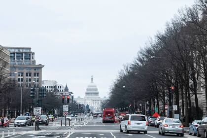 Muchos se preguntan si para visitar Estados Unidos es necesario comprobar que se cuenta con solvencia económica
