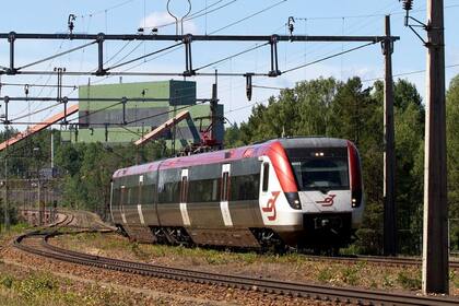 Muchos trenes suecos todavía usan computadoras que corren Windows 95, un sistema operativo presentado hace 25 años