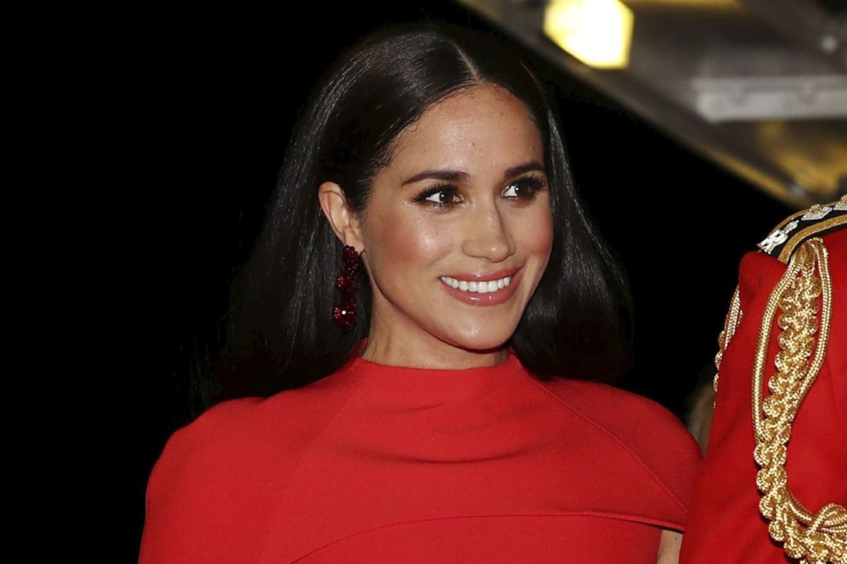 Muchos usuarios de Twitter creyeron ver a Meghan Markle disfrazada en uno de los invitados a la coronación de Carlos III