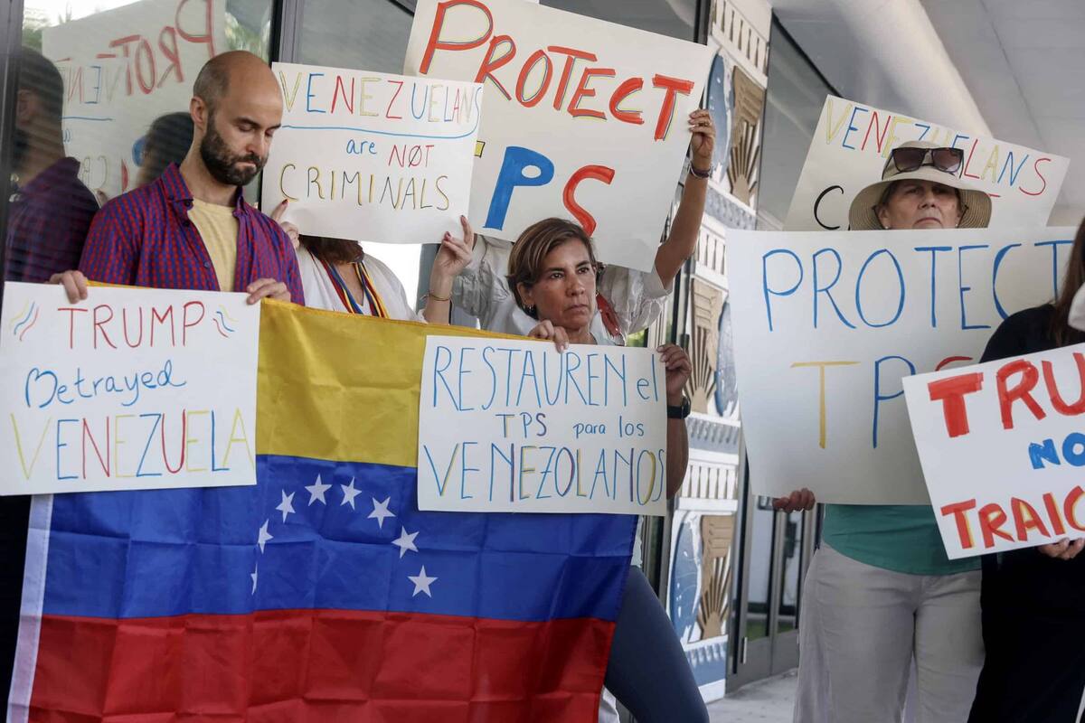 Muchos venezolanos optan por emigrar a otros países latinoamericanos en busca de oportunidades