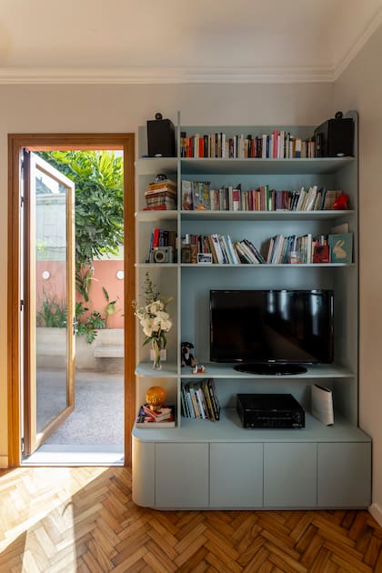 Mueble diseñado por Madra Estudio y ejecutado por Calyfornio.