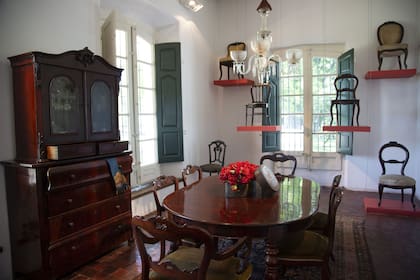 Mueblería victoriana del siglo XIX en la casa de Prilidiano Pueyrredón