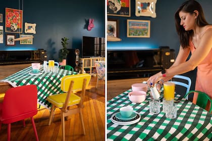 Muebles antiguos reciclados y algunas piezas de diseño moderno, en colores de la paleta básica marcan el contraste con la madera e invitan a seguir la línea en la elección, también, de vajilla colorida.