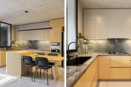 Muebles de cocina en el mismo roble americano claro visto en el living principal. Alacena en melamina gris arcilla. Sillas (Estudio Te). Artefactos de iluminación (Hache Objetos). Alzada y mesada de De Stefano ejecutadas por Marmolería Magrone.