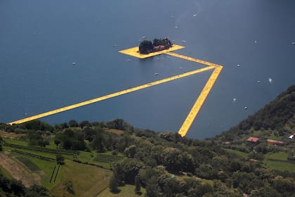 Muelles flotantes en Italia