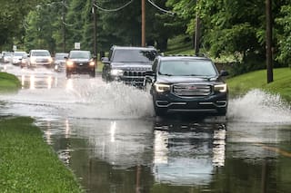 Mueren cuatro personas por inundaciones tras fuertes lluvias: gobernador de Kentucky