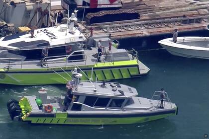 Mueren dos niños durante un campamento de vela al chocar con una barcaza