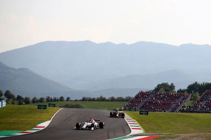 Kimi Räikkönen corre en Alfa Romeo; hace 20 años, el finés tuvo en Mugello su primer contacto con un coche de Fórmula 1, en una prueba con un Sauber; debutaría en la temporada siguiente con el equipo suizo.