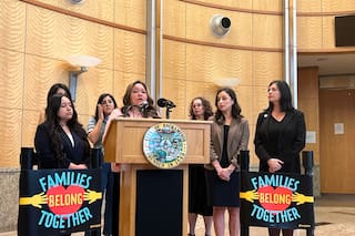 Mujer de California vuelve a casa tras ser deportada a México por el gobierno de Trump