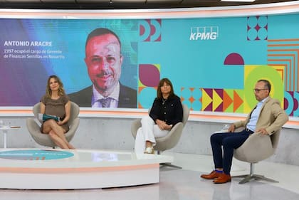 Carla Quiroga (LA NACION), Laura Barnator (Unilever) y Antonio Aracre (Syngenta)