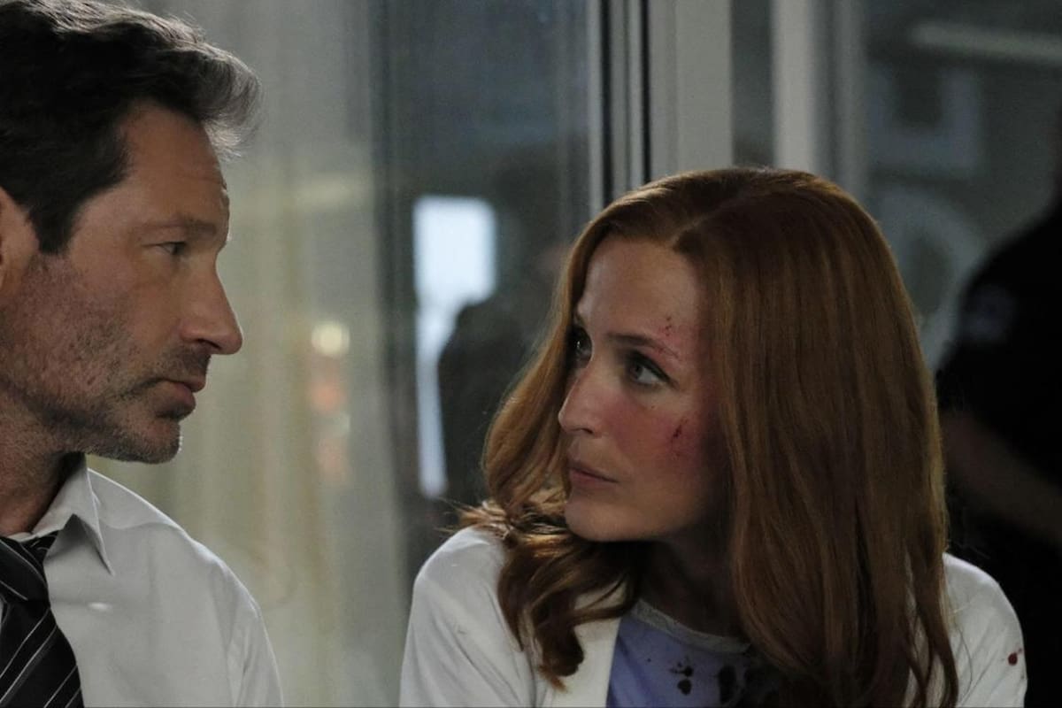 Mulder y Scully vuelven a enfrentar nuevas -y no tan nuevas- conspiraciones