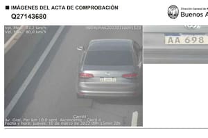 Multa al auto oficial que manejaba Bianco por exceso de velocidad.
