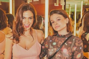 Muna cumplió 15 años y mostró el exclusivo salón de su festejo