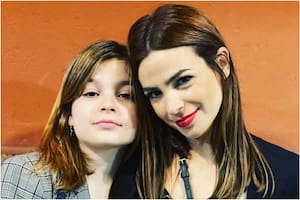 Muna Pauls mostró su look para el estreno de Matilda y su parecido con Agustina Cherri dejó a todos sin palabras