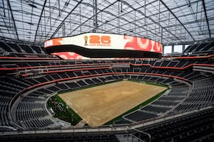 Asientos vacíos en el primer día: cuánto cuesta ver el debut de Estados Unidos en Los Ángeles